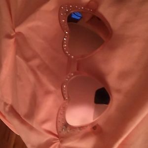 New with tag Betsey Johnson heart pink mirrored sunglasses